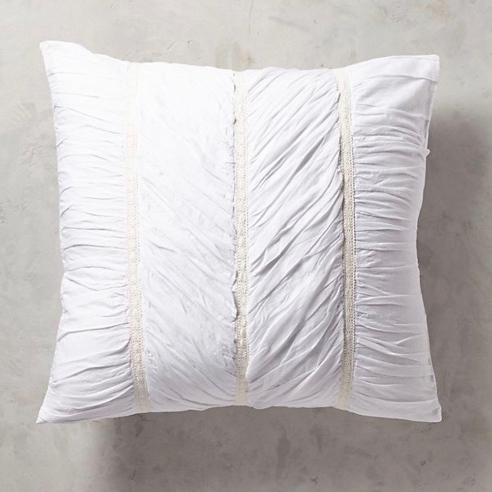 NWT Bertilia Euro Shams, S/2, 26” square